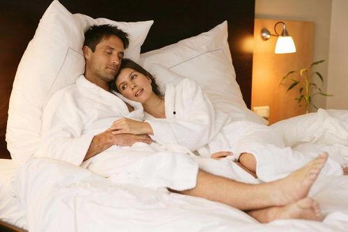 国产夫妻性爱自拍,国产夫妻性爱自拍揭秘